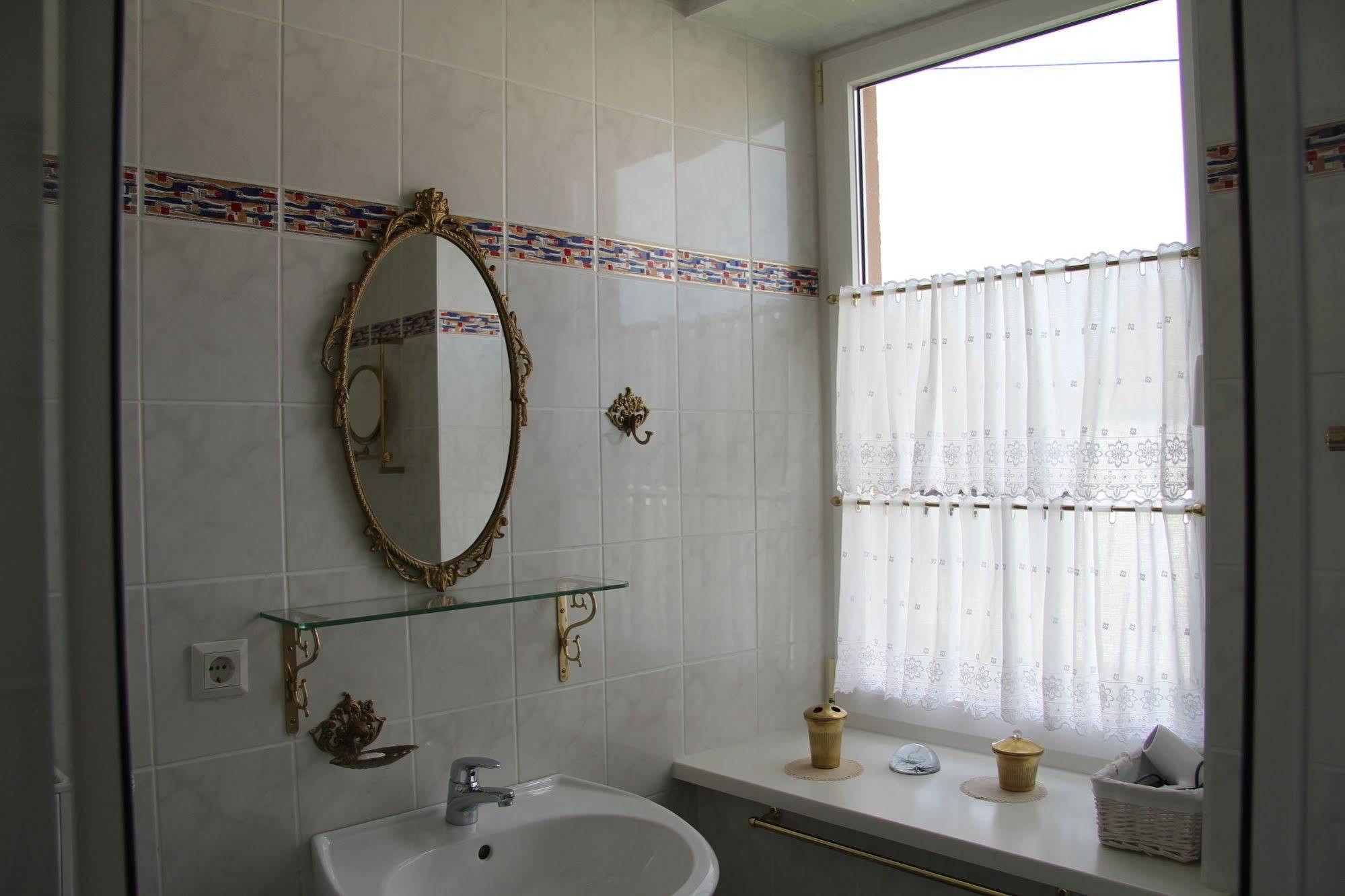 No.31 B&B im Rosengarten Kapellen-Drusweiler Bagian luar foto